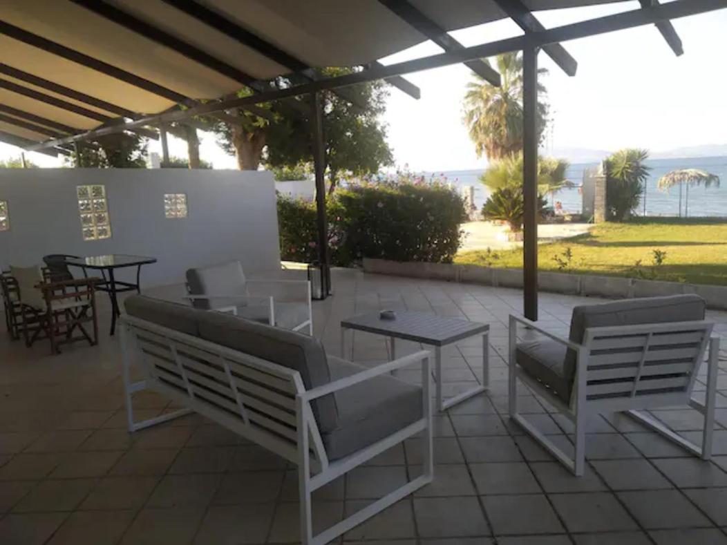 Apartamento Kalypso Relaxing Shelter Arkítsa Exterior foto